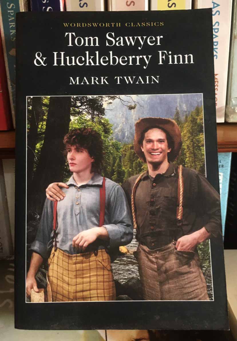 Tom sawyer & huckleberry finn